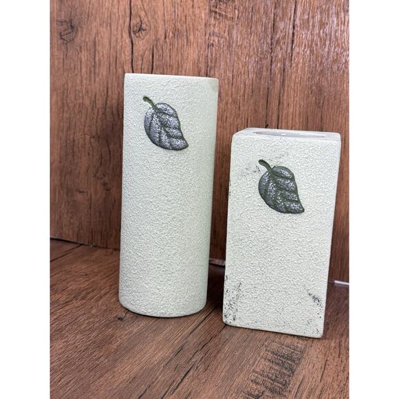 Set of Two Partylite Light Green Candle Holders From Series Meadow Breeze - Picture 1 of 4